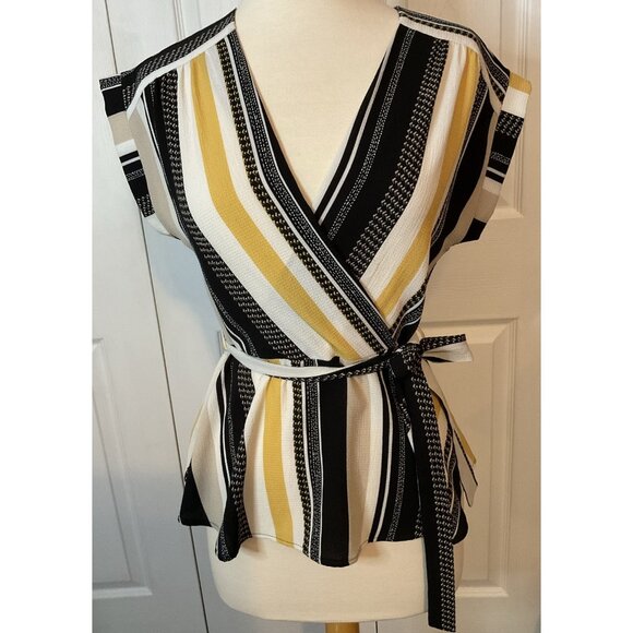 Monteau Los Angeles Black Yellow White Top Blouse Size Medium - Picture 1 of 4
